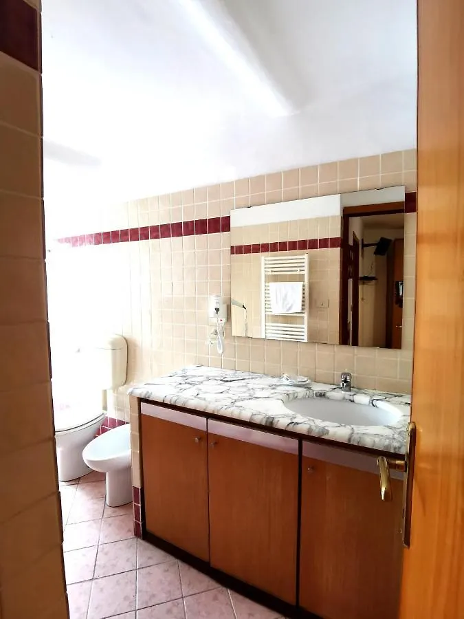 Aparthotel Residence La Lanterna Genoa